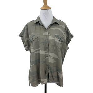 Rails Shirt Womens S Small Camo Cuffed Short Sleeve Button Up Flap Pockets